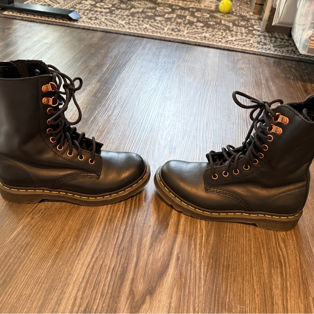 Dr. Martens Black Leather Combat Boots w/ Rose gold hardware - Picture 4 of 6